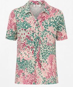Sensia dames poloshirt met korte mouwen en een vrolijke abstracte print in de kleuren roze, fuchsia en groen.