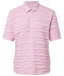 Lichtroze Rabe dames poloshirt met korte mouwen en horizontale plissé-structuur.