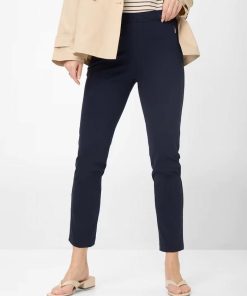 Alternative view of Brax Raphaella Lillyth Marine