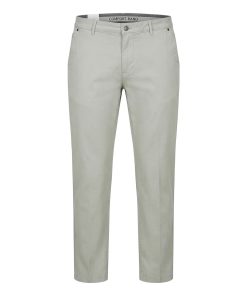 Luigi Morini Mannheim herenbroek in het groen met comfort band en klassieke steekzakken