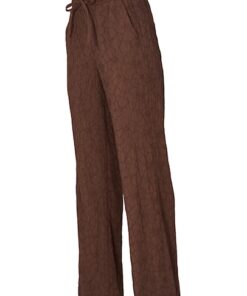 Bruine Dreamstar broek model Linko met wijde pijpen, elastische tailleband en subtiele geborduurde bloemenpatronen.