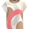 Frank Walder damesshirt met abstracte roze en beige print, ronde hals, kapmouwtjes en een effen beige achterpand op een witte achtergrond.