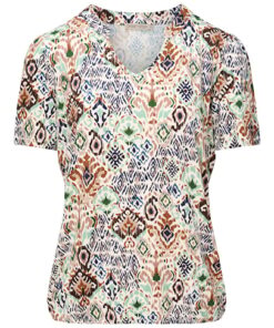 Dreamstar Jada blouson shirt voor dames met een grafische Jade Mix print, korte mouwen, een unieke halslijn en een elastische zoom onderaa