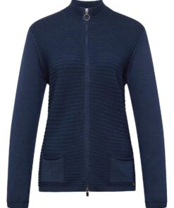 Marineblauw Rabe damesvest met een verfijnde horizontale ribbelstructuur, een deelbare rits en twee comfortabele zakjes.
