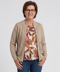 Micha dames vest met ajour motief en rits in het camel model