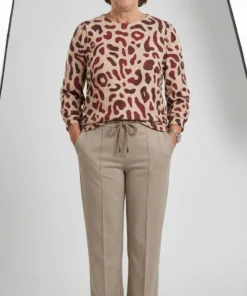 Dreamstar dames truitje Tonia met berry luipaardprint, ronde hals en elastische zoomboord model1