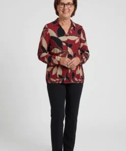 Sensia dames poloshirt model Bobbie met bladmotief in sangria rood en elastische zoomboord model1