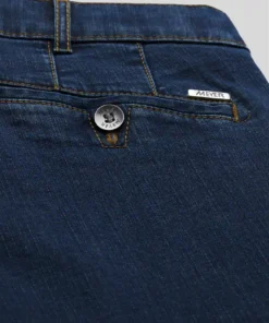 Meyer heren jeans model Roma in klassiek denimblauw met rechte pijpen en elastische tailleband_kontzazk