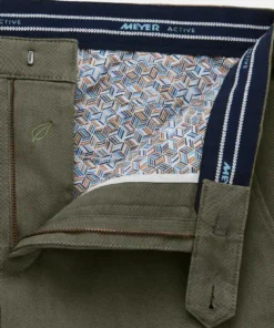 Meyer heren chino stretch broek model Bonn in donkergroen met rechte pijpen en flexibele band_voor