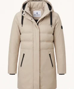 Blue Flame dames winterjas waterdicht in licht beige met afneembare capuchon, deelbare rits en waterdichte zakken