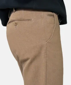 Meyer heren chino broek model Bonn in beige stretchkatoen met flexband_achter